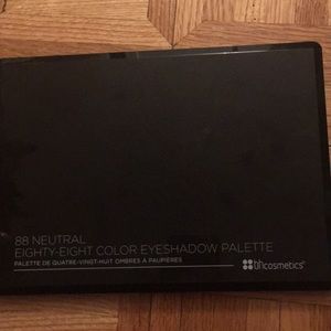 BH Cosmetics 88 Neutral Eyeshadow Palette